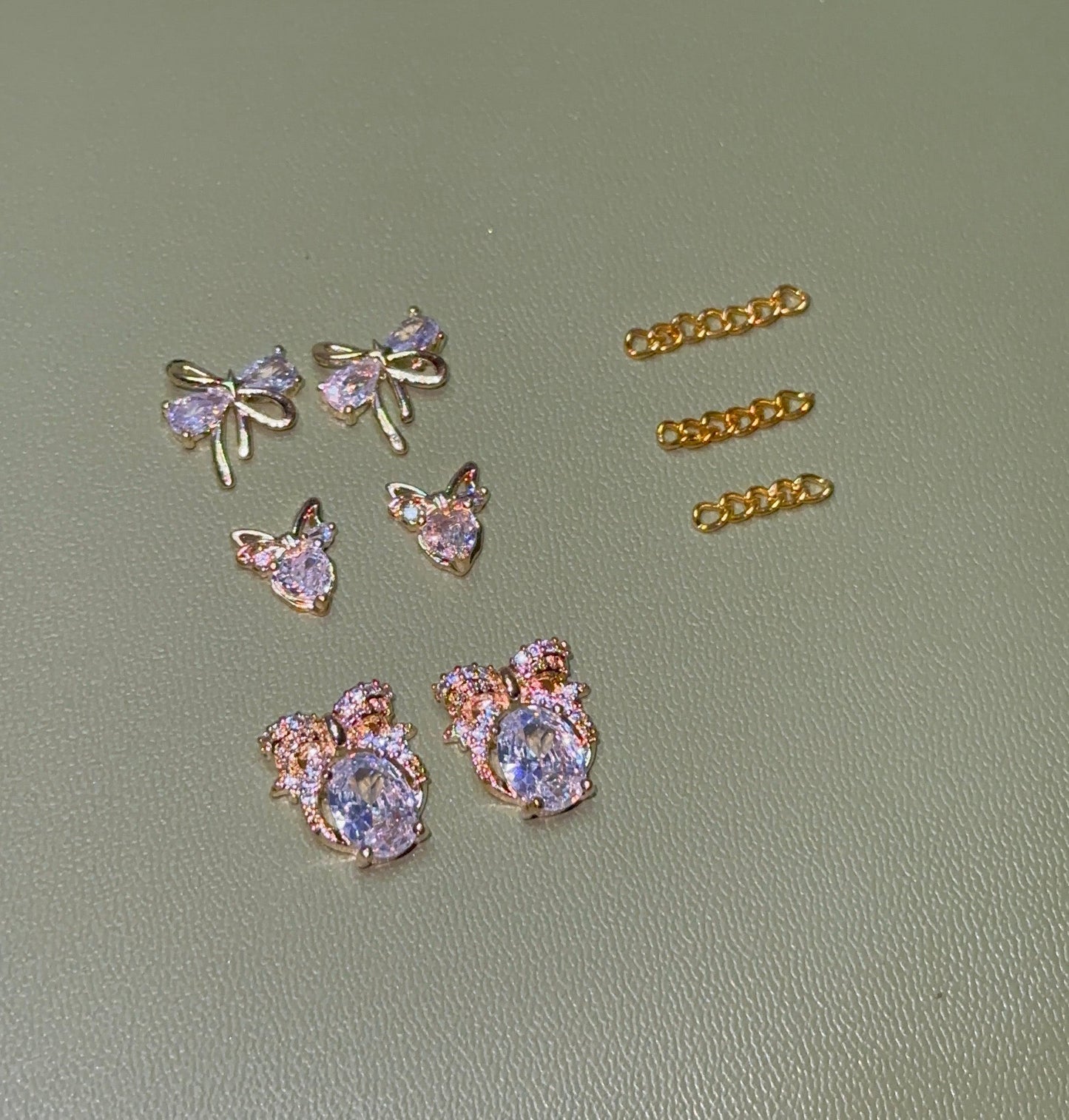 Pre Cut Chains/Charm Kit (Gold)