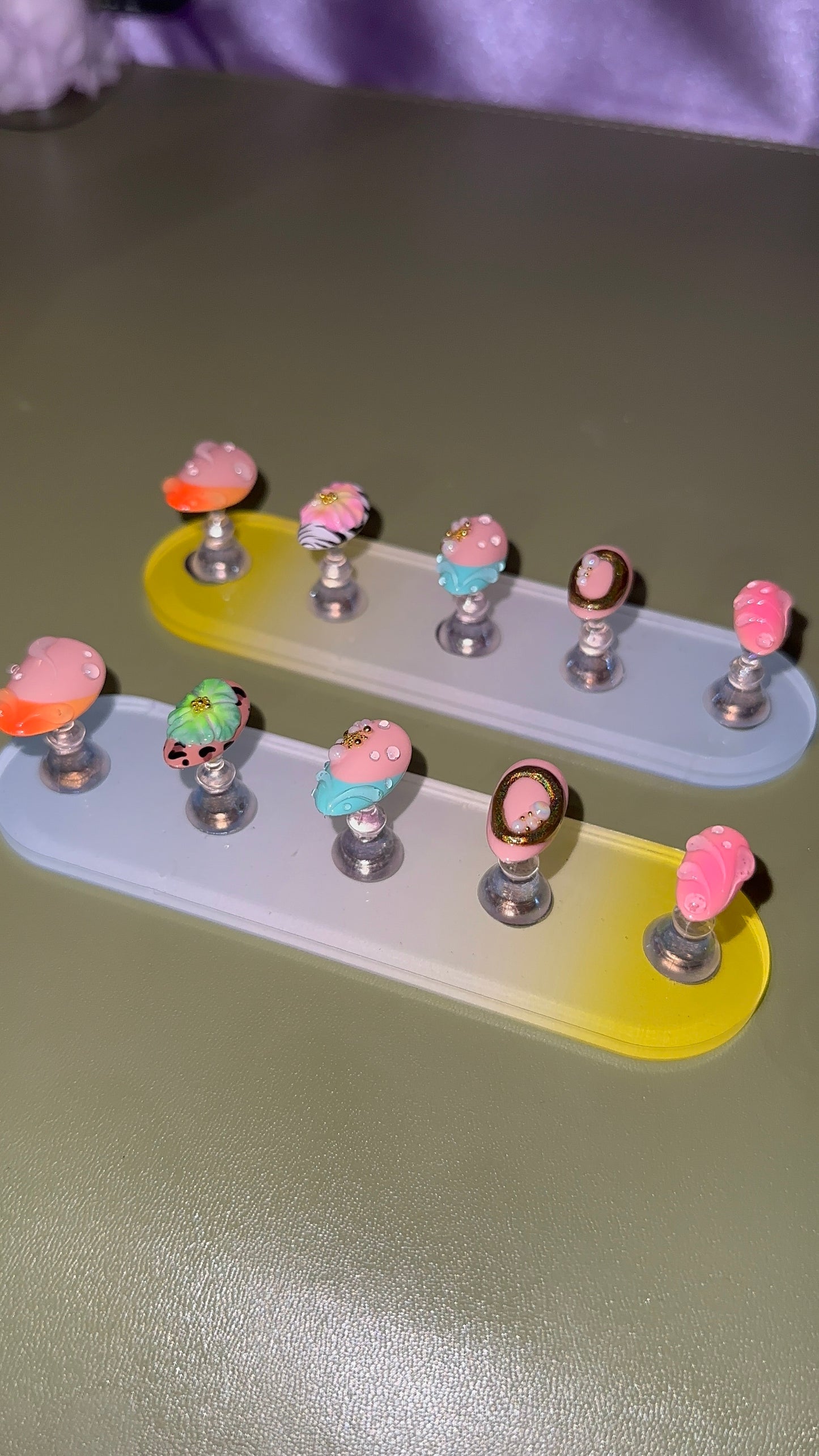 Nail Stand